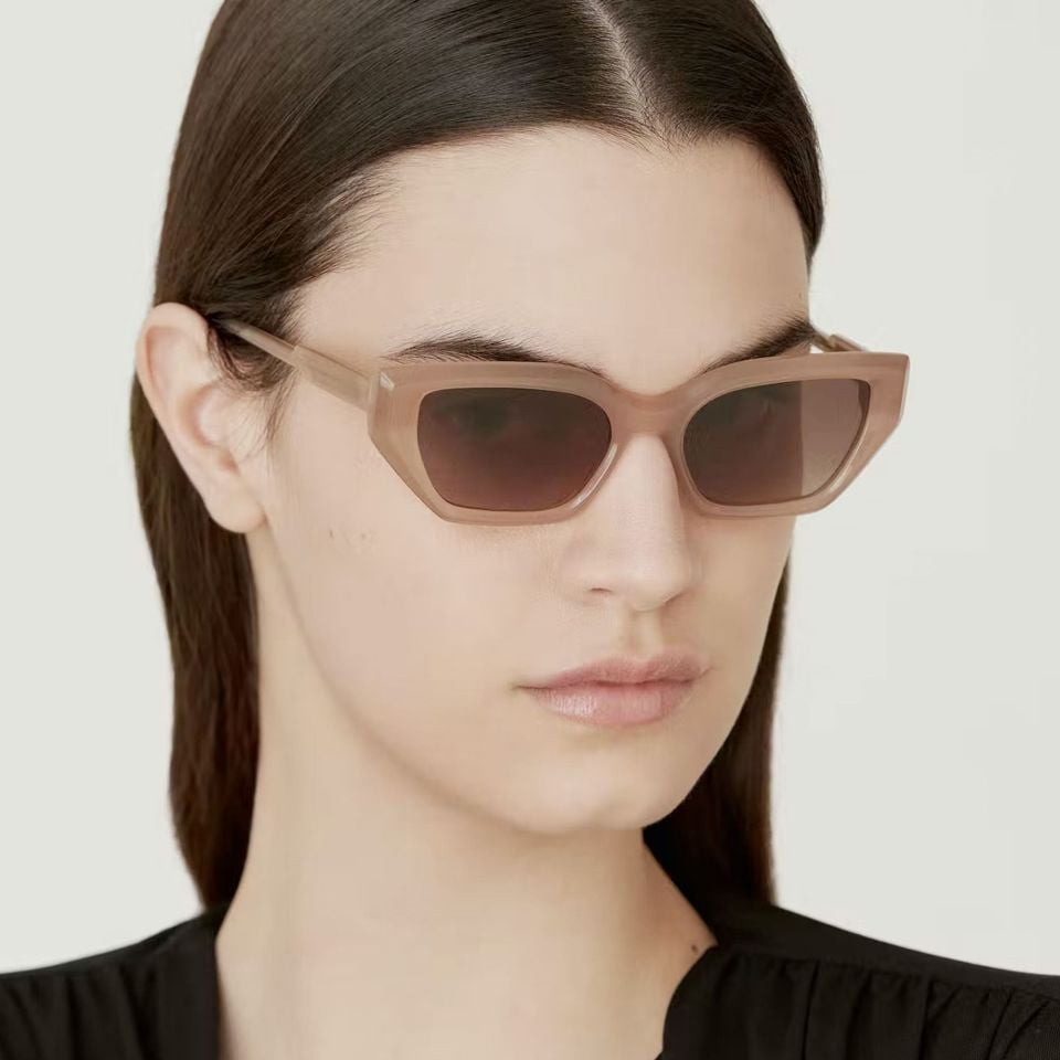 Gigi Studios Vanguard Regina 6667